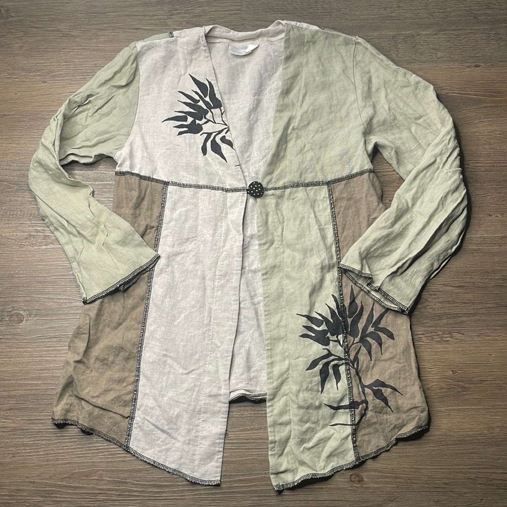 Ahni Women’s Oatmeal Green Tan Open Front Button Close Blouse, size 0